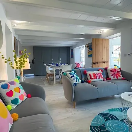 Luxury Holiday Cottage By The Harbour In St Mawes Exterior photo