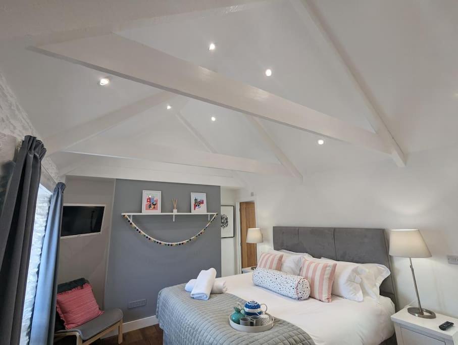 Luxury By The Harbour In Holiday home
