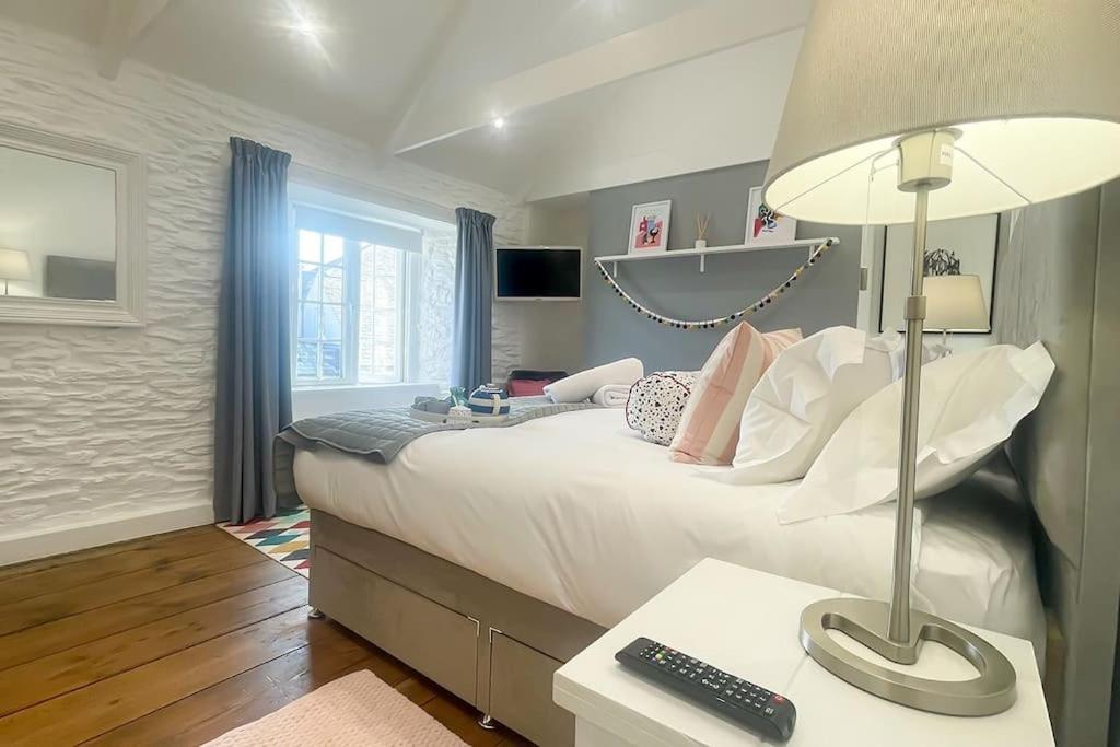 Luxury By The Harbour In Holiday home Saint Mawes