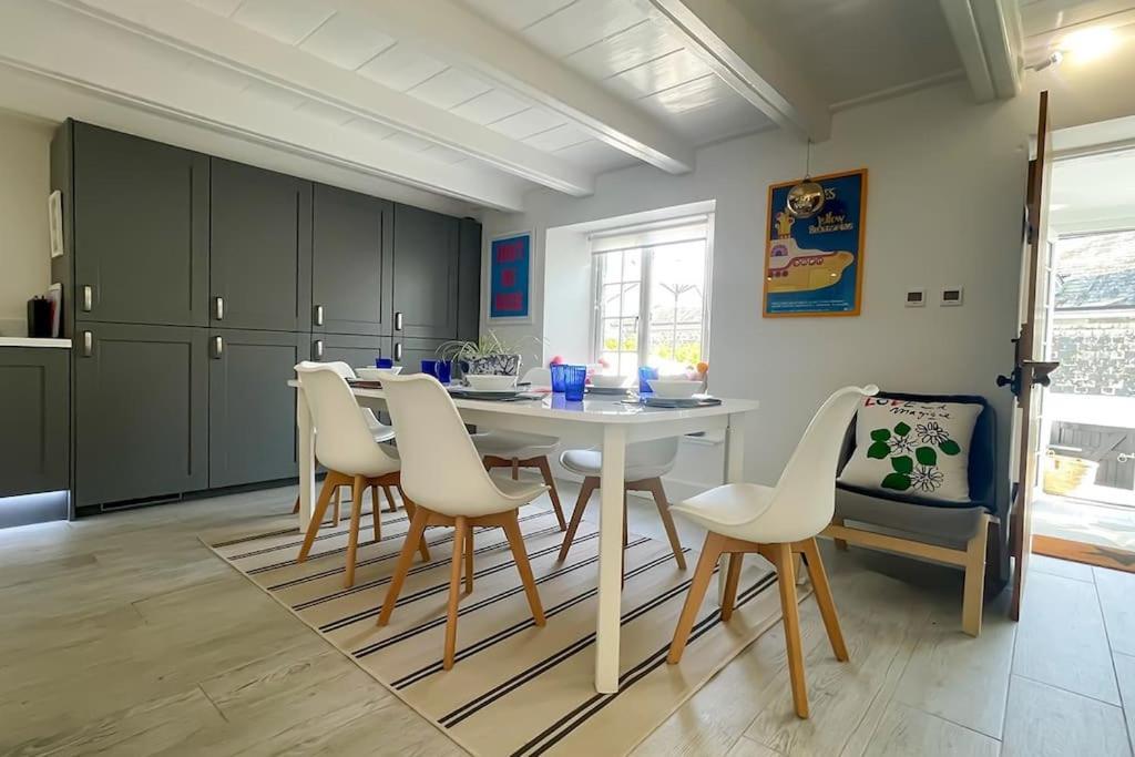 Holiday home Luxury By The Harbour In *